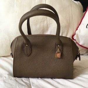 Tommy Hilfiger purse
